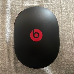Beats by Dre, headphones case holder only